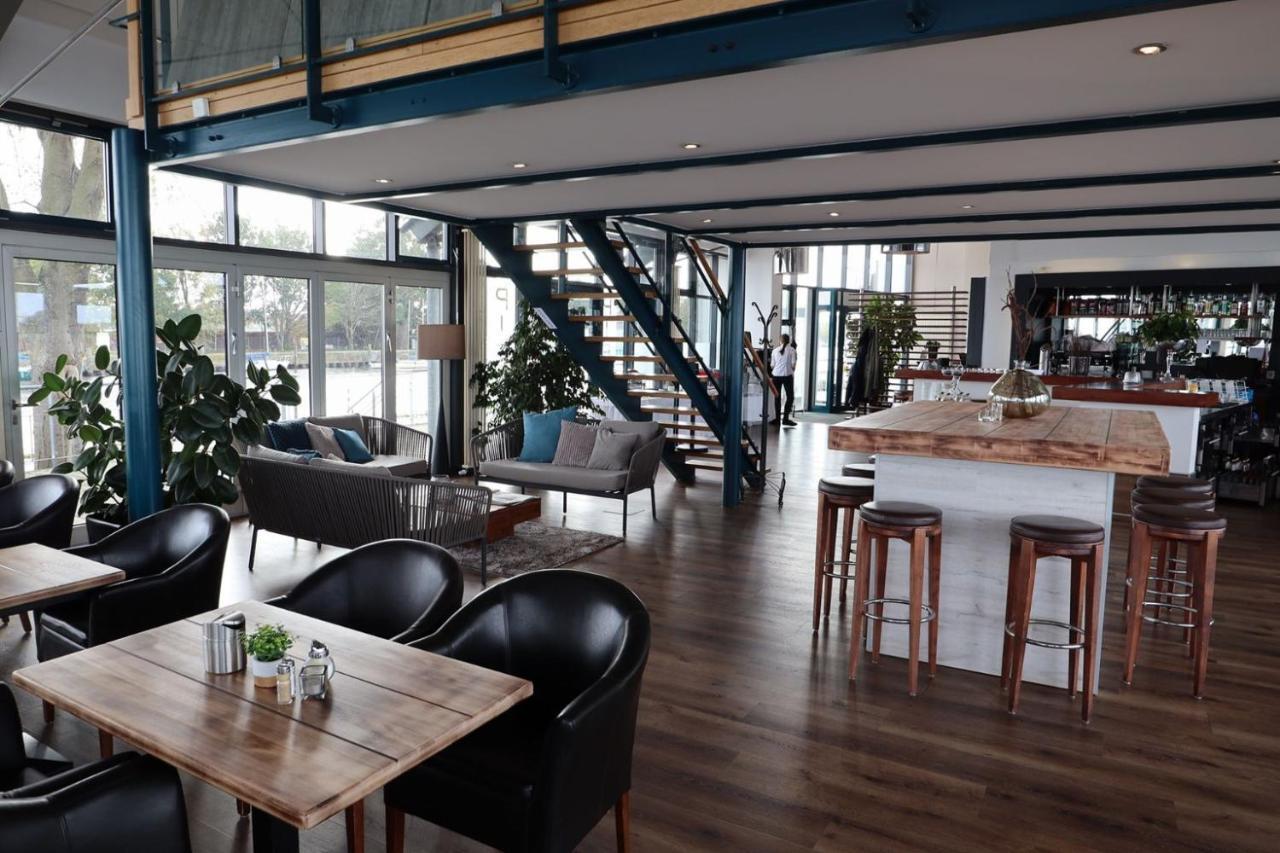 Hotel & Restaurant Utkiek Γκράιφσβαλντ Εξωτερικό φωτογραφία